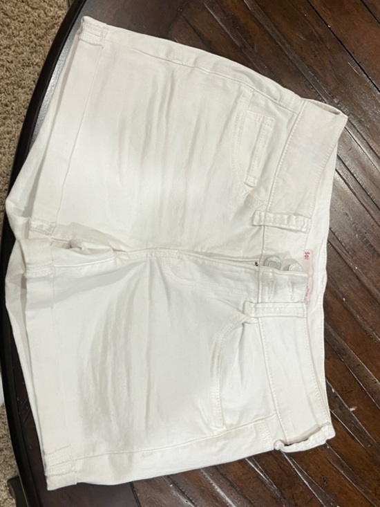 SO Pants - Women's White Casual Denim Shorts - Brand SO